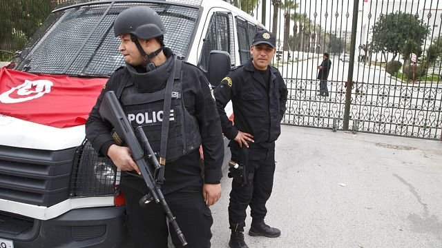 Tunisia detains Journalists in crackdown
