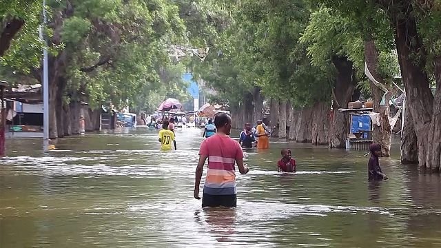 Somali town of Beledweyne heavily flooded after a river burst its banks