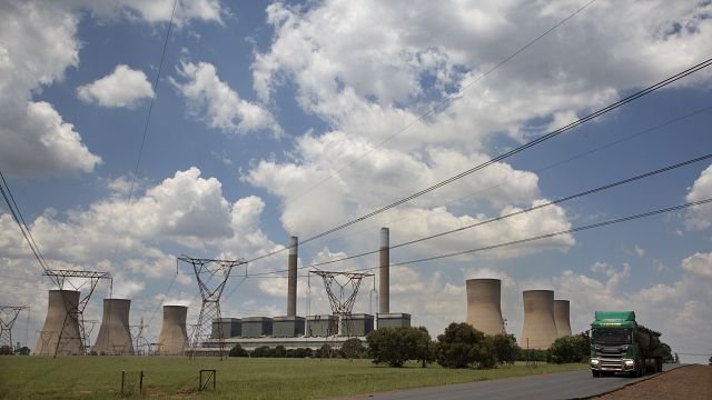 South Africa’s power utility to delay coal plants closures