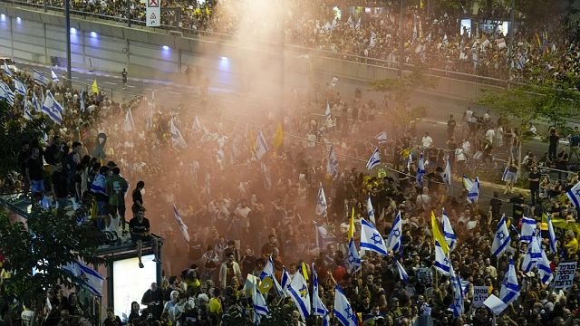 Tens of thousands rally in Israel demanding Gaza ceasefire