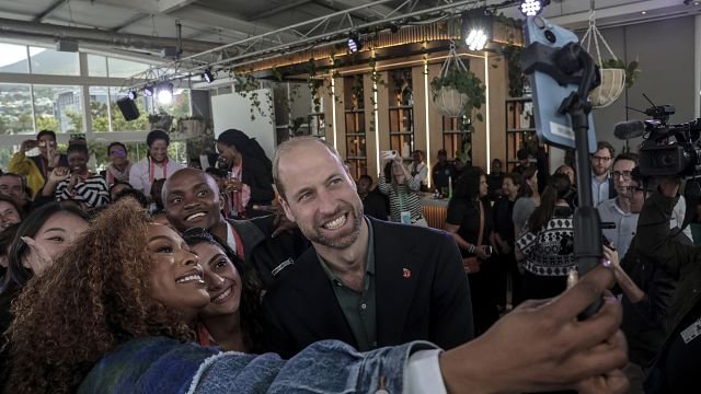 South Africa: Prince William meets young environmentalists