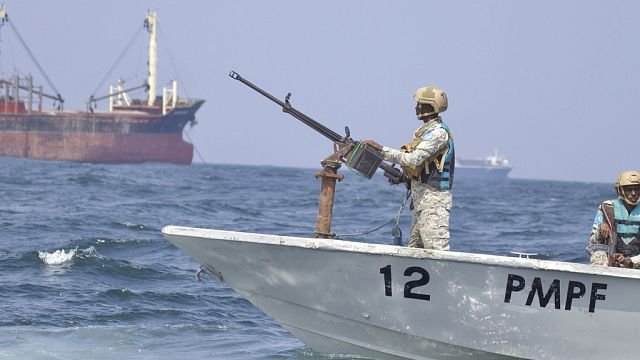 Pirates demand $10M ransom for Chinese vessel, 18 hostages