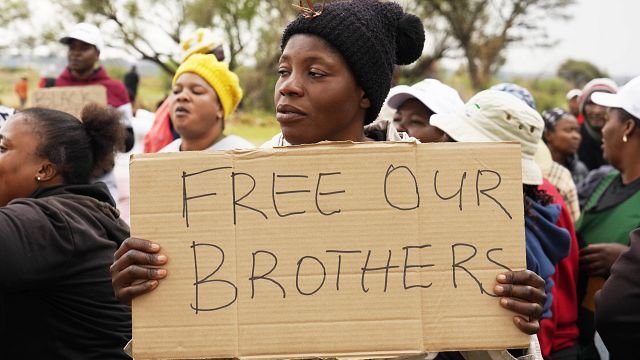 South Africa authorities face scrutiny over mine response