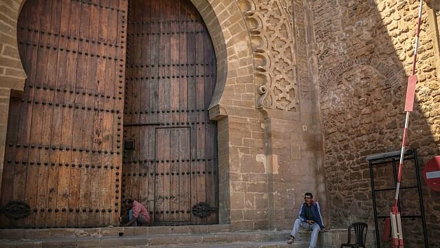 Earthenware houses built to beat climate change in Morocco