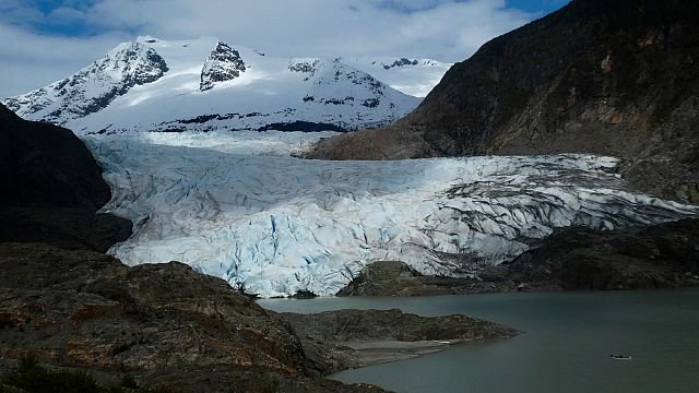 Experts warn of an increase in Glacier-related risks from climate change
