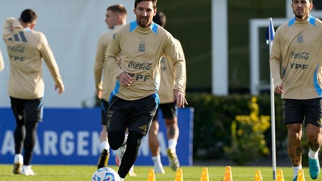 Lionel Messi trains with Argentinian team ahead of World Cup qualifier