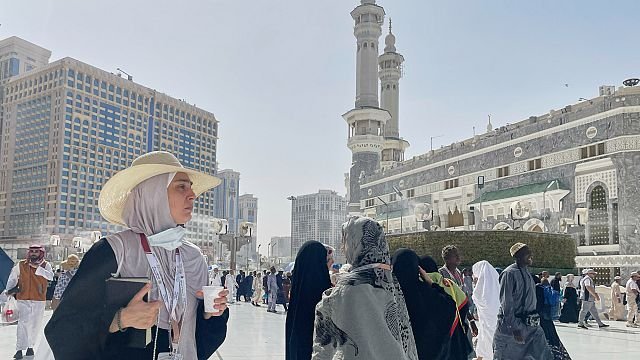 Muslim pilgrims arrive in Mecca ahead of start of Hajj