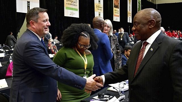 South Africa: year of power marred by new scandal in coalition government