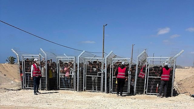 US contractors say colleagues fired live ammunition at Palestinians seeking food