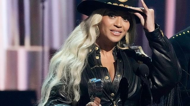 Beyoncé wins first Emmy ahead of Primetime ceremony