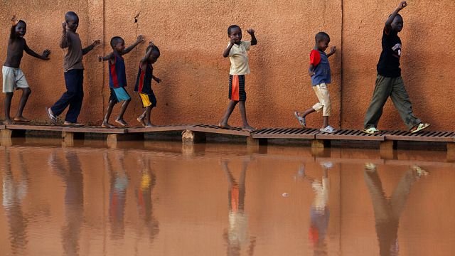 Flooding in Niger displaces tens of thousands and leaves at least 47 dead