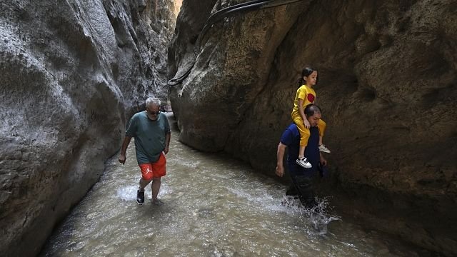 Iran: power cuts, water shortages, and a looming disaster