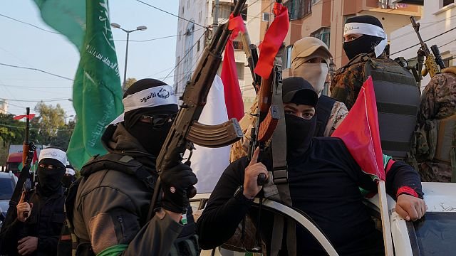 Gaza: Hamas approves ceasefire proposal as mediators wait on Israel