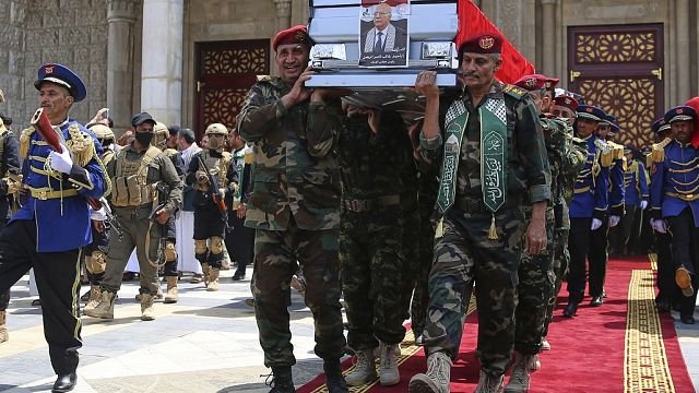 Houthis bury senior leaders killed in Israeli airstrike, vow revenge amid new Red Sea attack