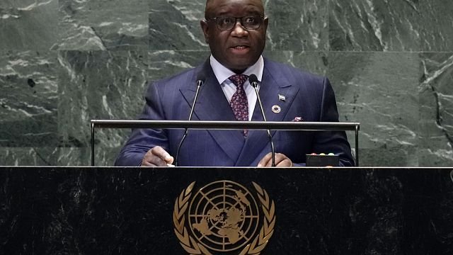 ECOWAS chief makes surprise visit to Burkina Faso