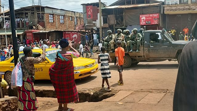 Currency crisis in Bukavu: Residents struggle with damaged banknotes