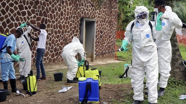 Congo to vaccinate health workers, contacts amid ebola outbreak