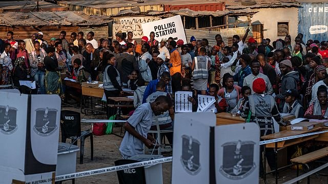 Malawians hope for change as they cast vote in presidential election