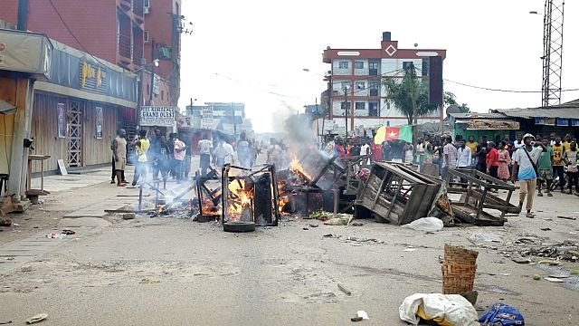 Clashes in Douala as opposition claims election fraud, four killed