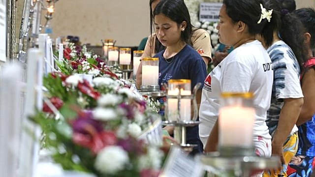 Families mourn over 188 dead in Philippines after Typhoon Kalmaegi