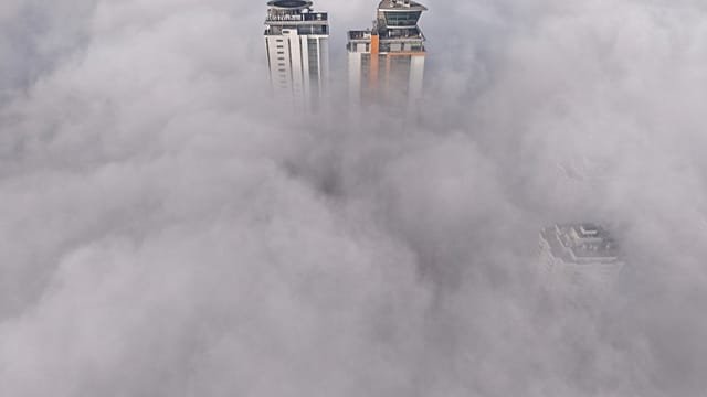Sarajevo faces severe pollution and fog, residents advised to stay indoors