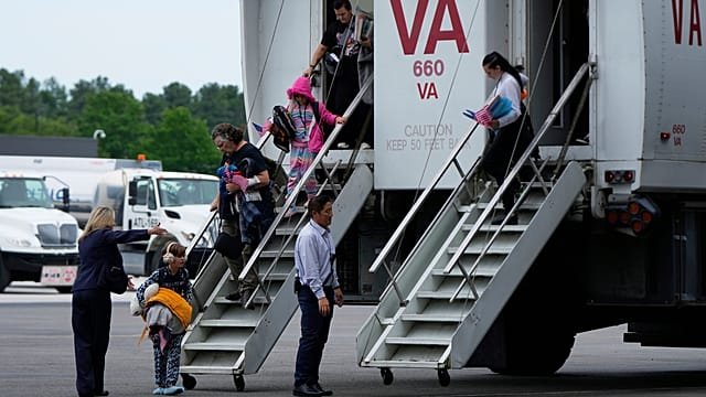 South Africa raids US refugee centre, arrests seven Kenyans