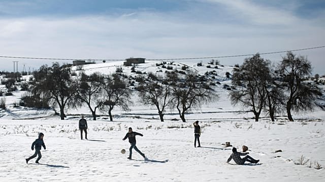 Snow blankets Morocco’s High Atlas region as cold front moves in