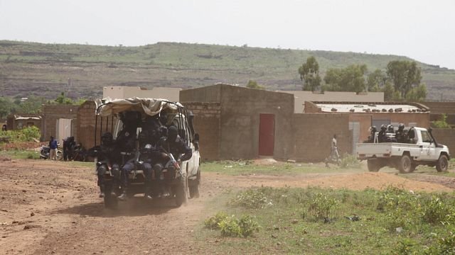 Gunmen attack three industrial sites in western Mali, kidnap civilians