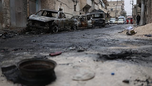 Syria: Aleppo residents return after clashes between government and SDF