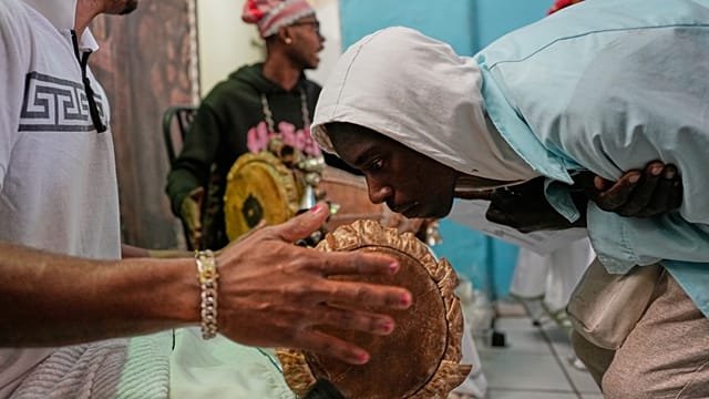 Cuban Santería priests warn of conflicts and violence in 2026