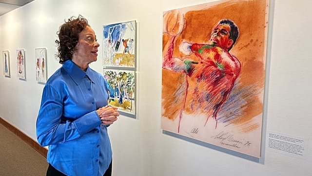 Legendary boxer Muhammad Ali to be honoured with US postage stamp