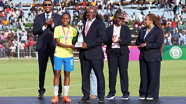 Football tournament in Zimbabwe spreads awareness of cervical cancer