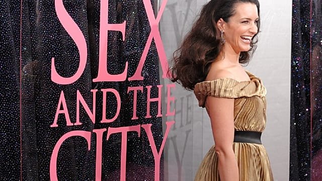 UN Goodwill Ambassador Kristin Davis meets refugees in South Sudanese