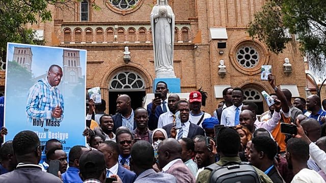 Uganda: Worries grow over Kizza Besigye’s health