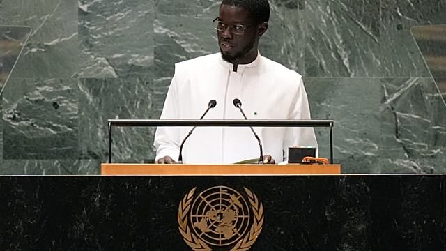 Senegal: parliament refers former minister to court over embezzlement claims