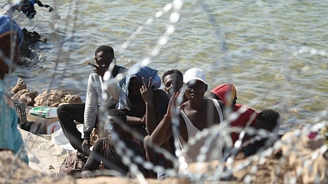 UN calls on both authorities in Libya to protect rights of migrants
