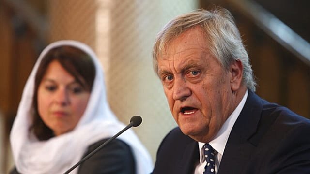 Tributes pour in from across the world for South African peace advocate