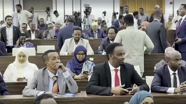 Somalia’s new constitution will see directly elected lawmakers
