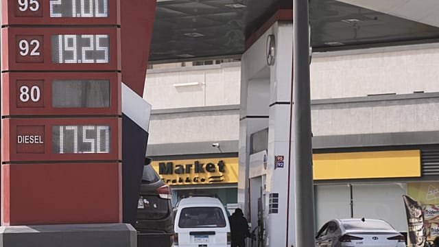 Egypt business curfew sparks concern among traders and tourism sector