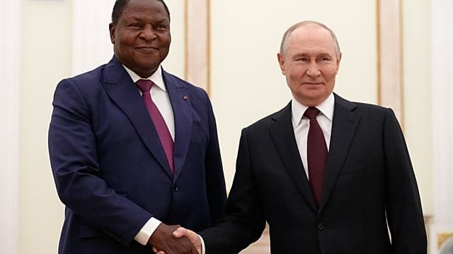 CAR president pledges closer ties with Russia