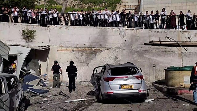 Israel: Hezbollah rocket from Lebanon strikes Safed, injuring several people