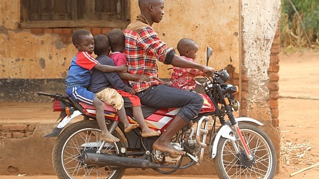 Fuel crisis threatens to bring Malawi to a standstill
