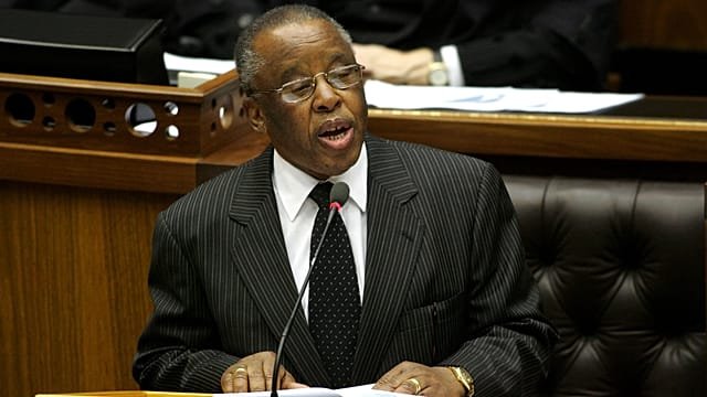Former Botswana president Festus Mogae dies at 86