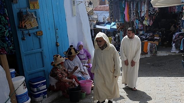 Morocco abandons controversial time change, will return to GMT in September