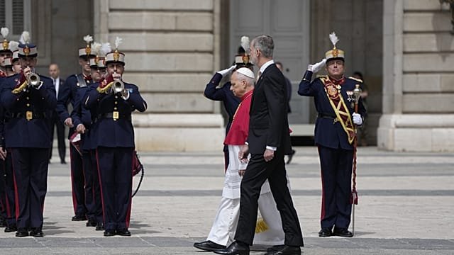 Pope Leo XIV praises Spain for its stance on Gaza, Iran, and Ukraine