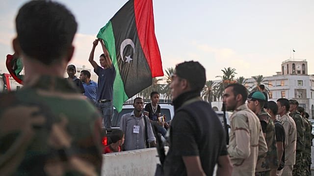 Libya’s rival military chiefs meet to discuss reunification of armed forces