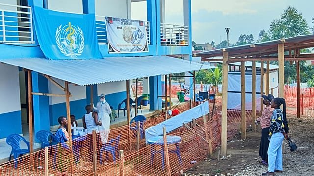 Ebola: Source of majority of new cases unknown, WHO official says