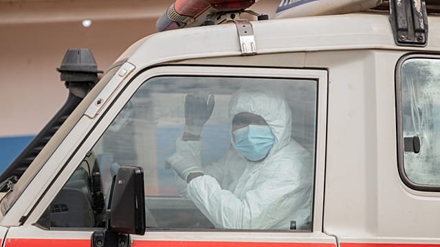 Trial of Ebola treatment gets underway in Ituri
