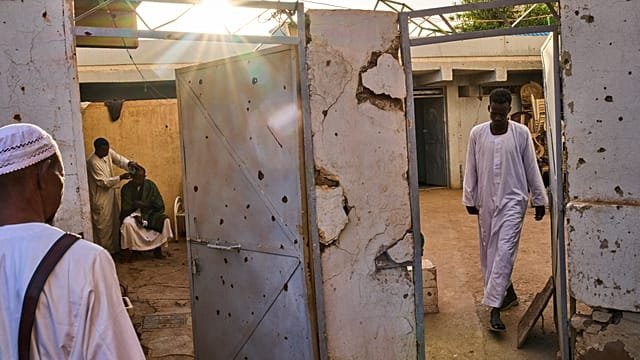 Displaced families and hospitals struggle as Sudan’s war ravages El-Obeid