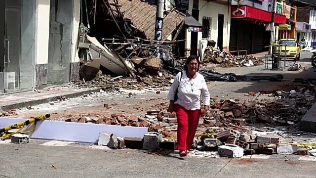 Quake leaves Colombian towns in ruins as Valle del Cauca counts dead